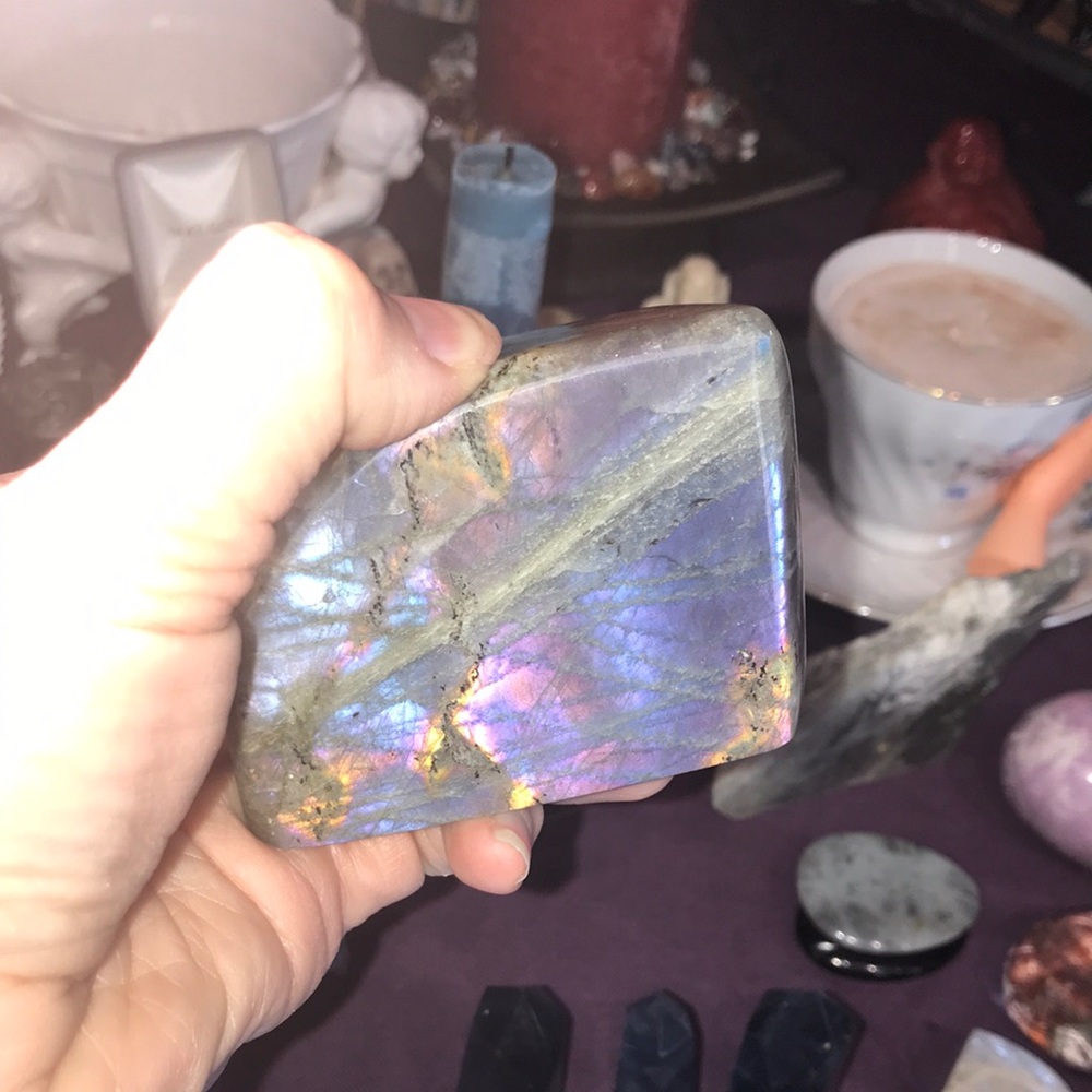 Purple flash labradorite